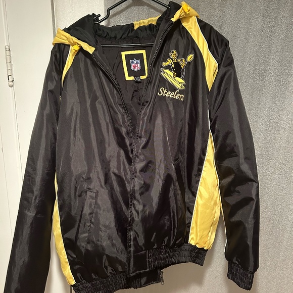 Puffer Jacket - Picture 1 of 2